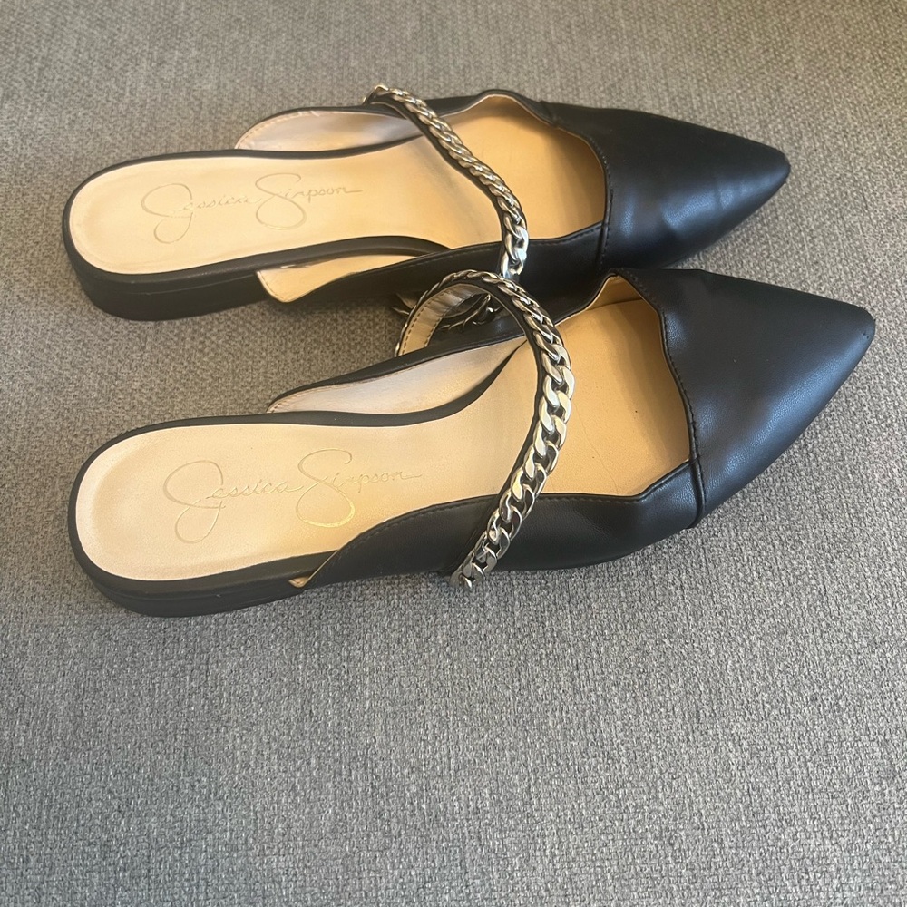 Jessica Simpson size 7 women Black back out shoes